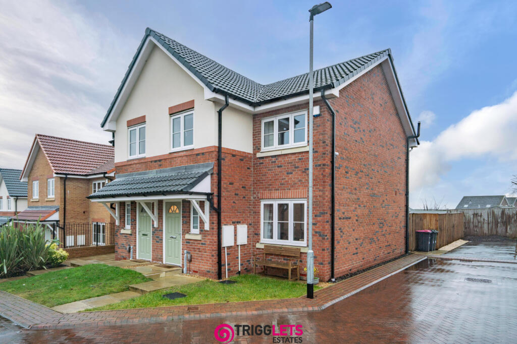 Main image of property: Aldwark Close, Thorpe Hesley, Rotherham, S61
