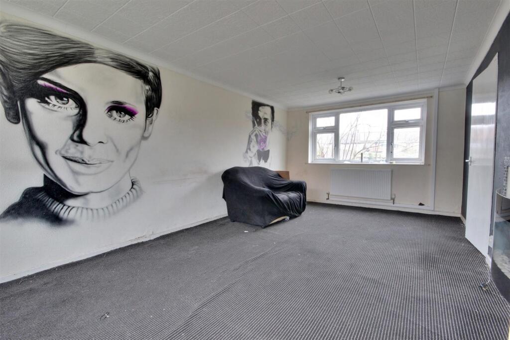 House in Beverley, East Riding of Yorkshire - View 2