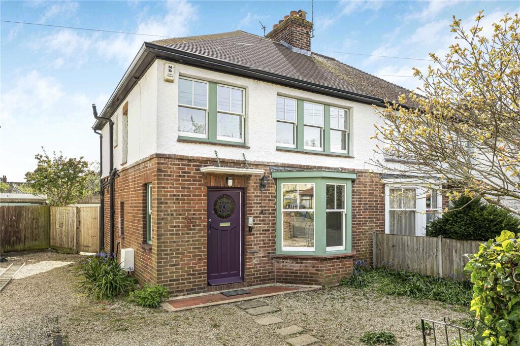 Main image of property: Hawthorn Avenue, Headington, Oxford, Oxfordshire, OX3