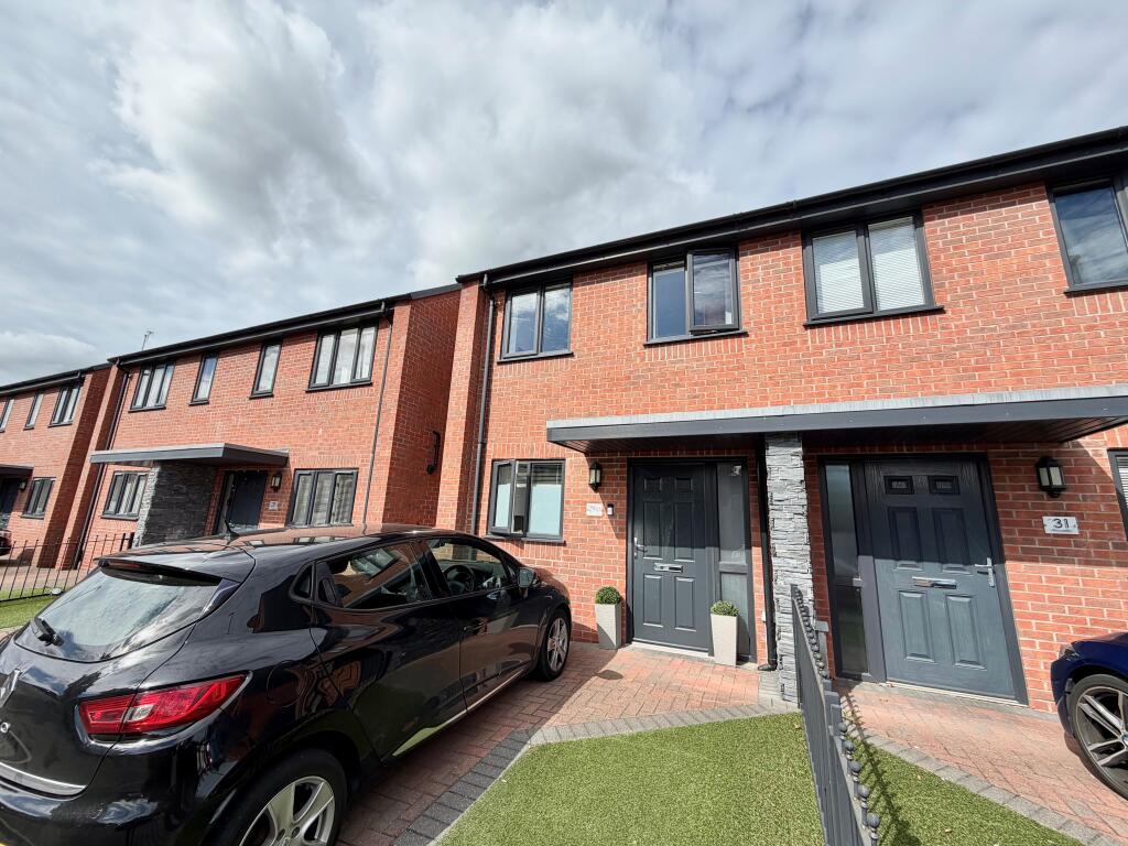 Main image of property: Piccadilly, NOTTINGHAM