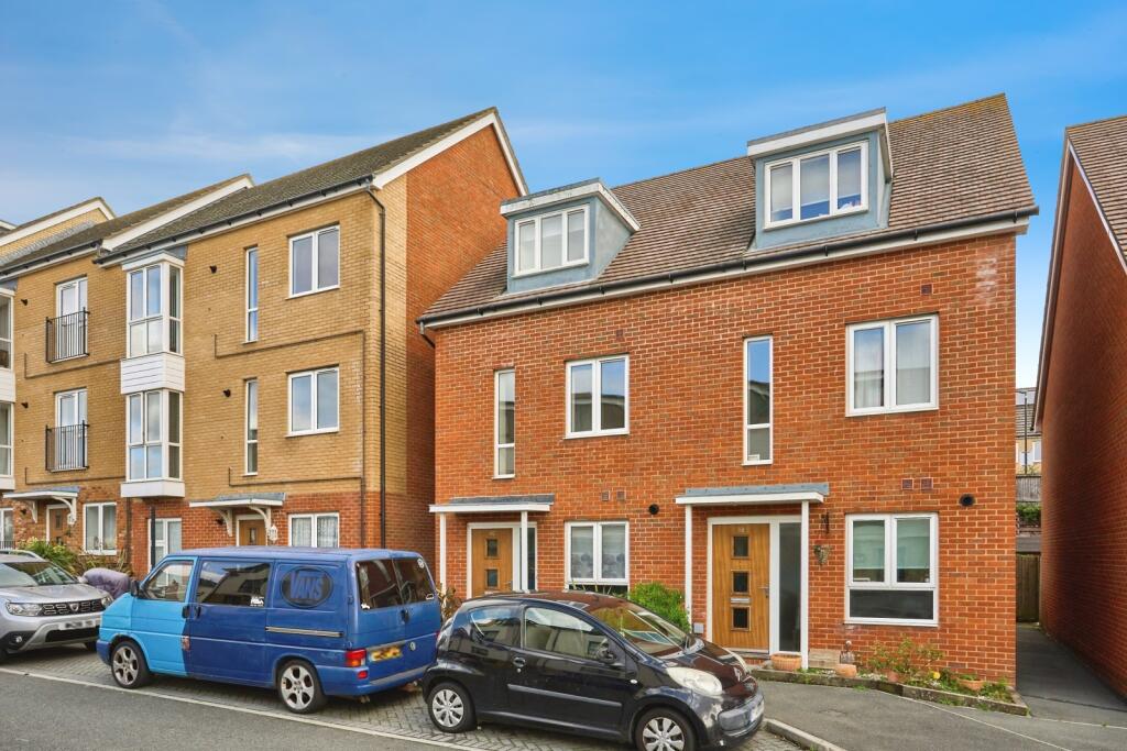 Main image of property: Church Path, East Cowes, Isle of Wight, PO32