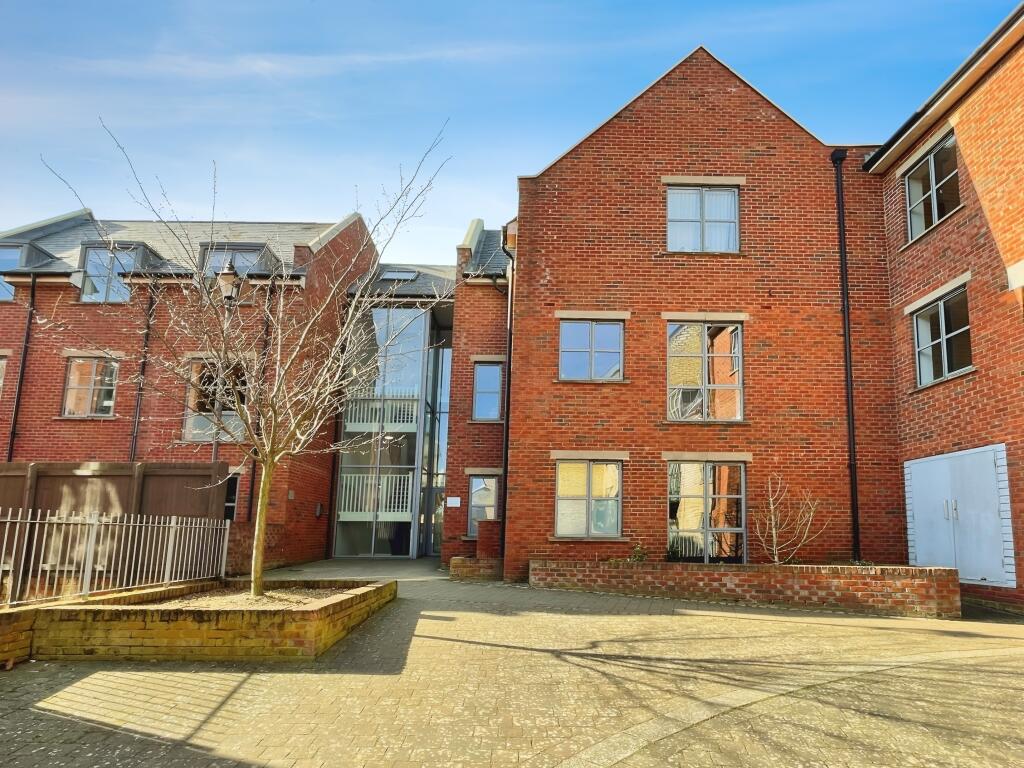 Main image of property: Coopers Yard, Hitchin, SG5