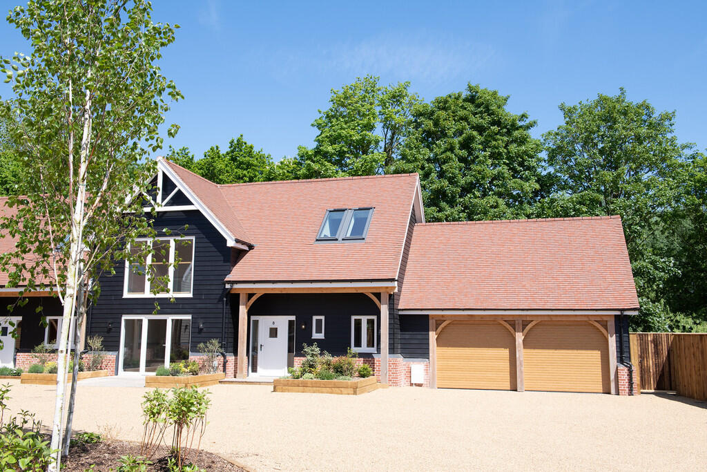 4-bed semi-detached on Station Road, Bishop's Stortford, £875,000