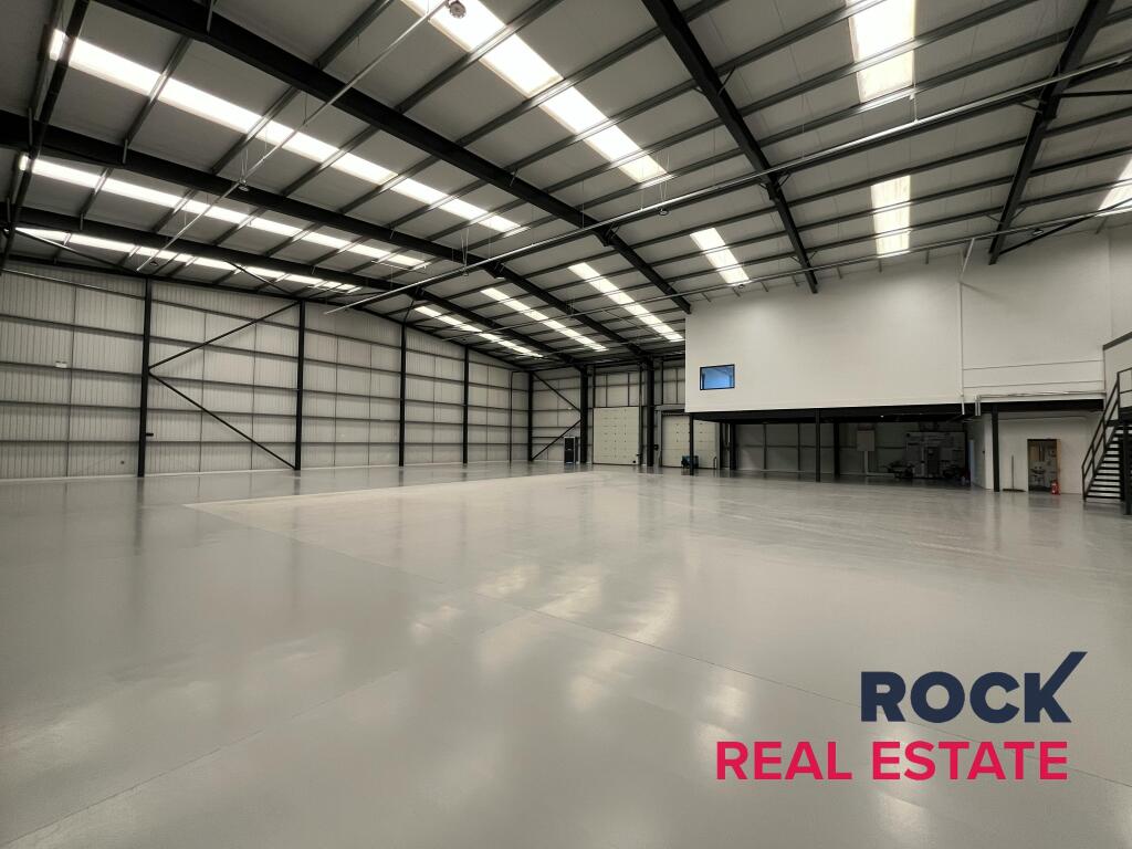 Unit F Warehouse 2.jpg
