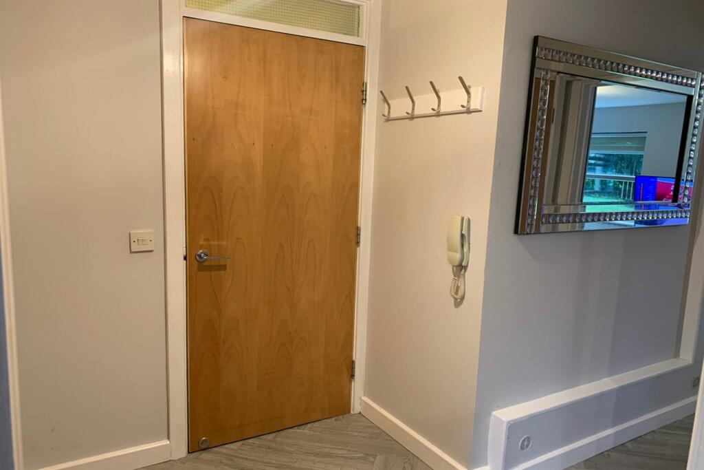 Waterbridge Mews, Runcorn, WA7 2SN photo 4