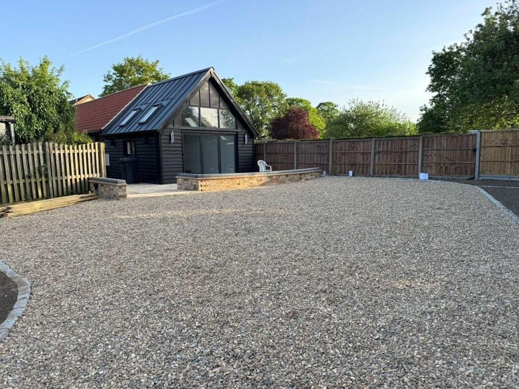 Main image of property: Lower Rads End, Eversholt, Milton Keynes, Bedfordshire, MK17