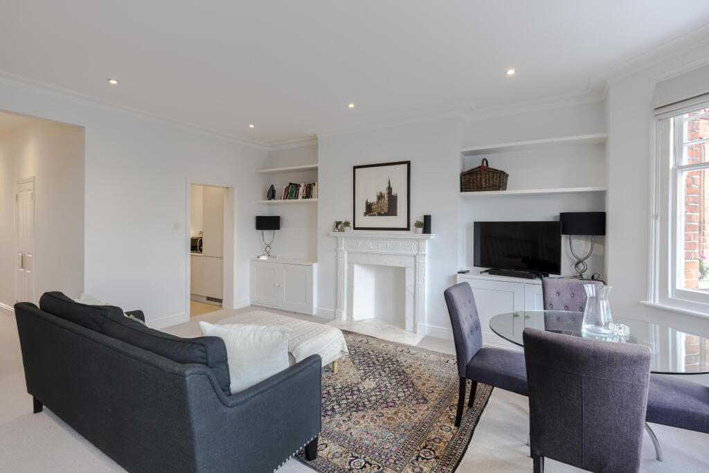Apartment in London - View 5