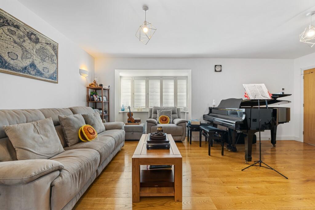 House in Bristol, Dinghurst - View 3