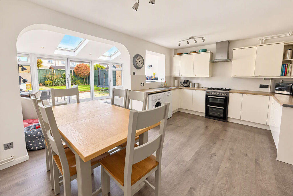 House in Portsmouth - View 2
