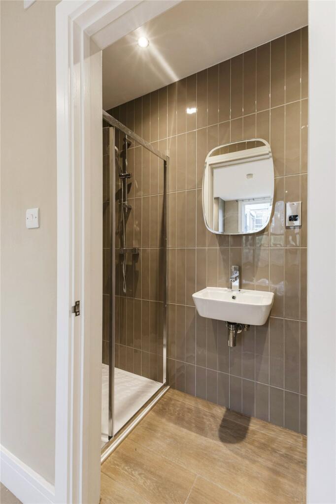 Apartment in London - More