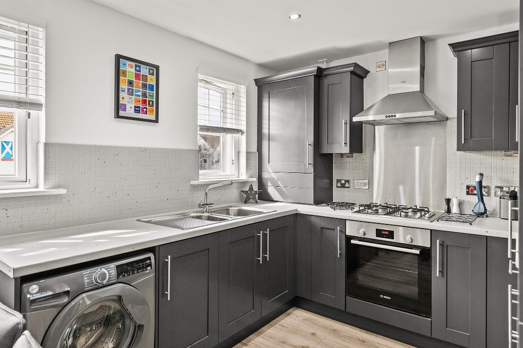 Apartment in Larbert, Kinnaird Village - View 5