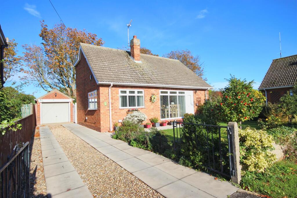 3-bed semi-detached on College Gardens, Hornsea, £279,950