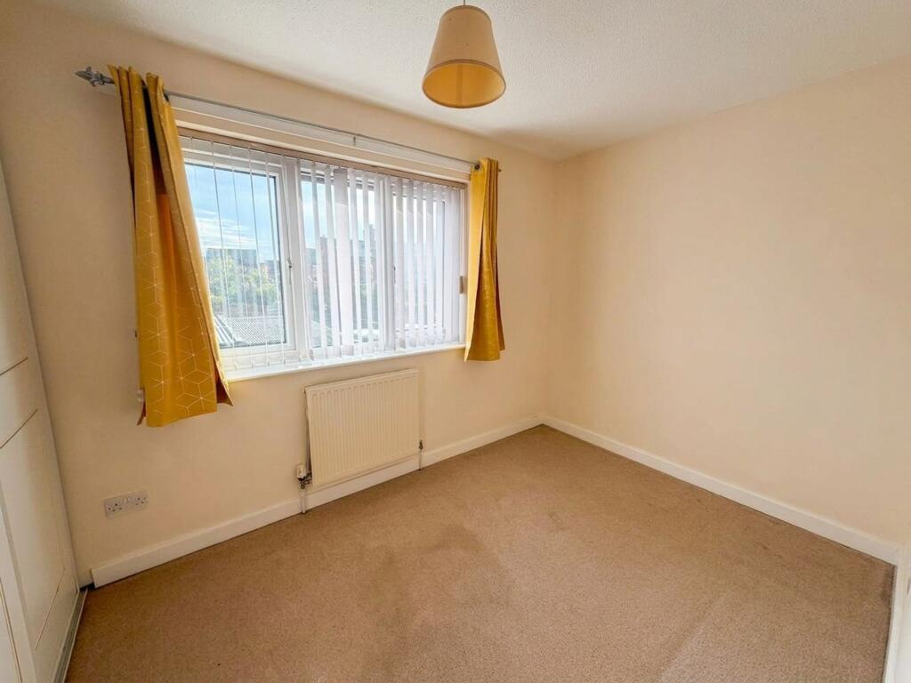 House in Nottingham - More