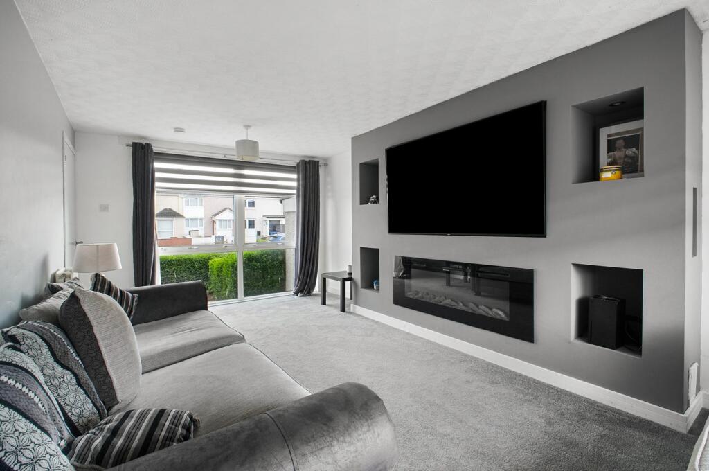 House in Kilmarnock, South Ayrshire - View 2