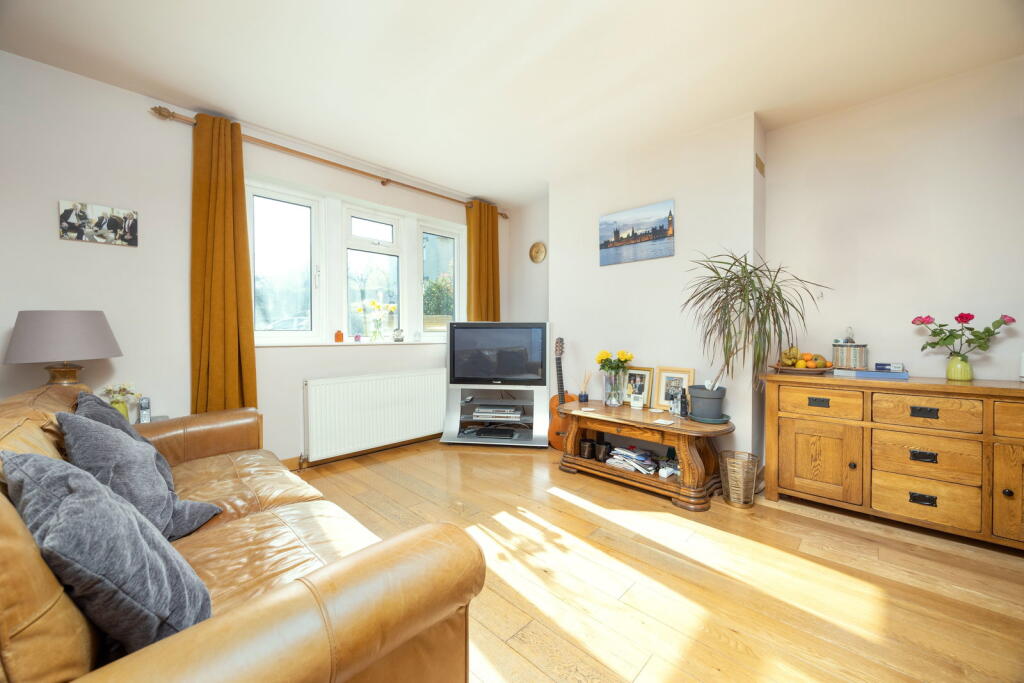 Worcester Park, Bath, BA1 6QU photo 3