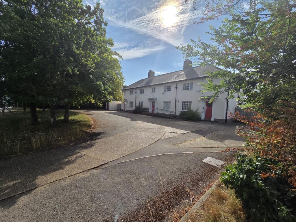 Main image of property: 1-3 London Road, Feering, Colchester, CO5 9EA