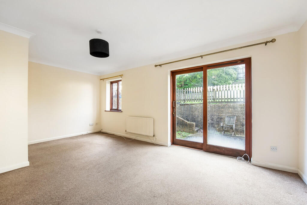 House in Southampton - View 5