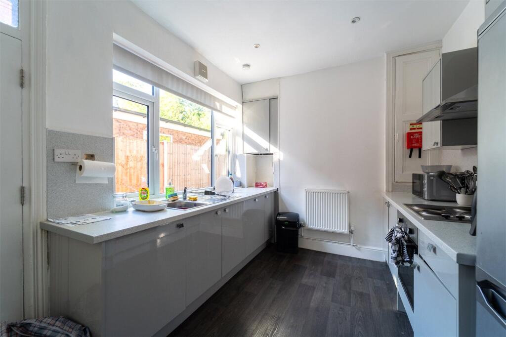 Oak Tree Lane, Selly Oak, Birmingham, West Midlands, B29 - More