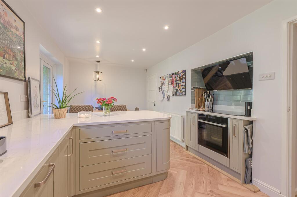 House in North Warwickshire, Wishaw - View 4