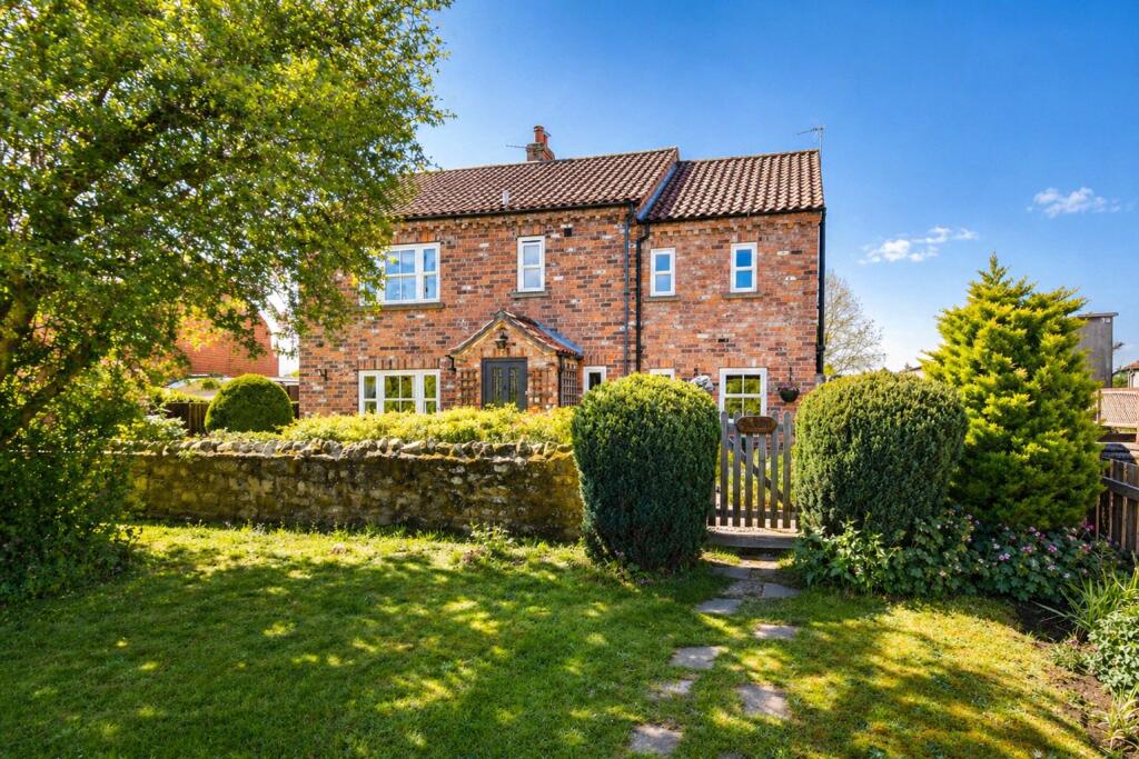 Main image of property: Lumley Lane, Kirkby Fleetham, Northallerton, North Yorkshire, DL7