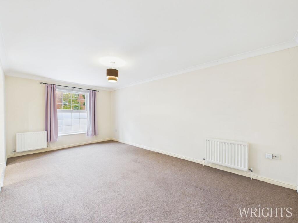 Apartment in Welwyn Hatfield, Hertfordshire - View 5