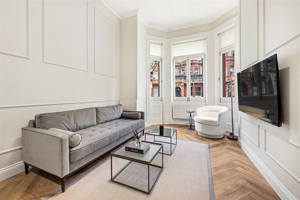 Apartment in London - View 2