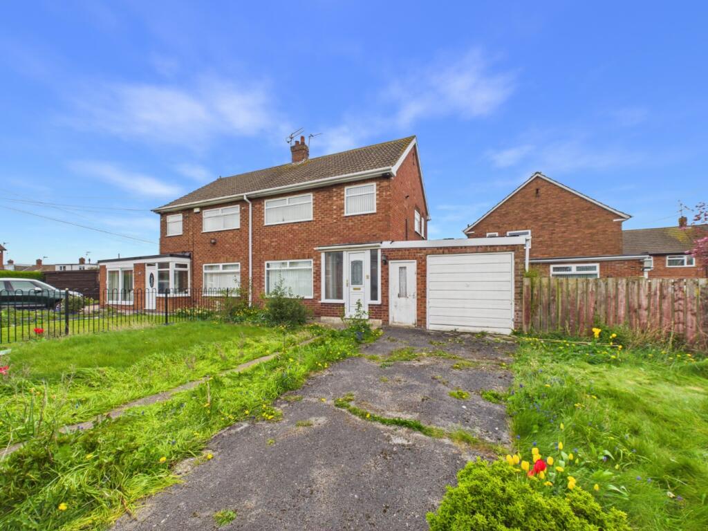Main image of property: Galfrid Road, Hull, HU11 4HP