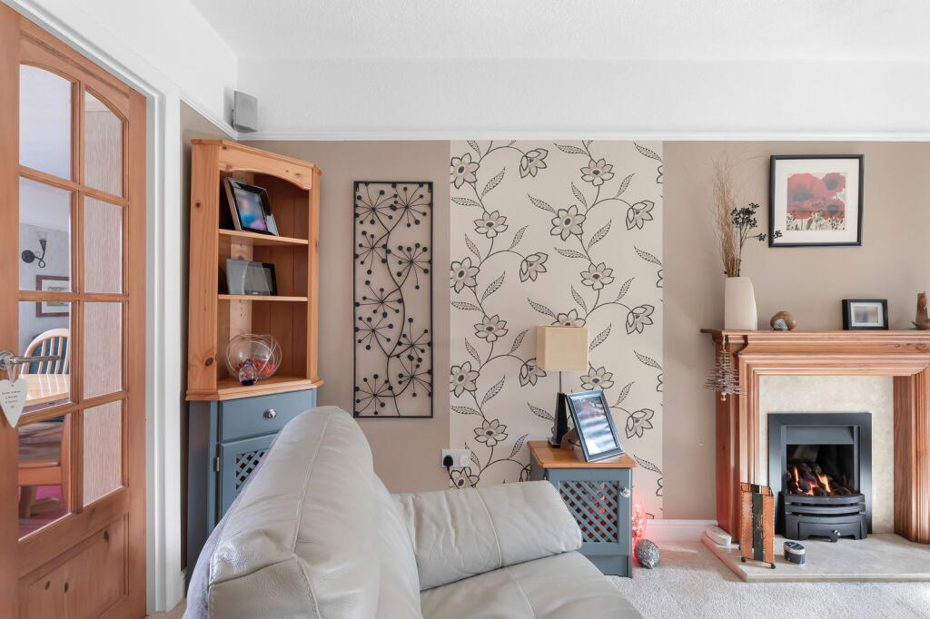 Airedale Avenue, Cottingley, Bingley, BD16 1TL - View 4