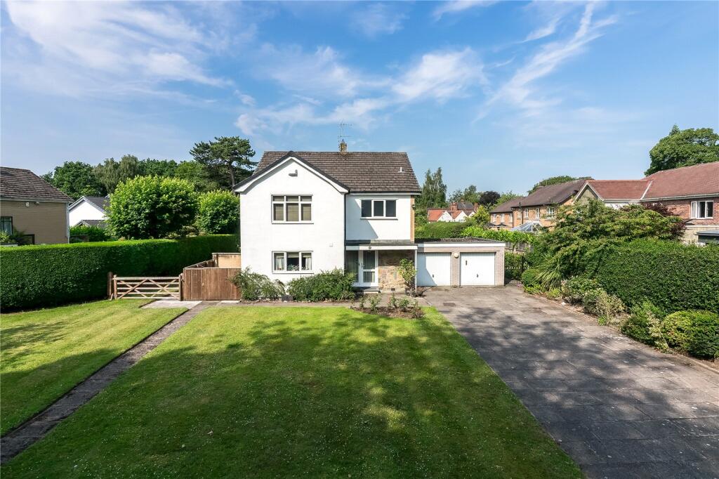 Main image of property: Warwick Close, Knutsford, Cheshire, WA16