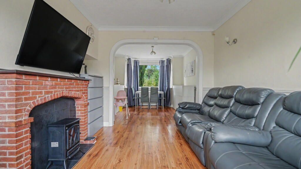 House in Birmingham, Druids Heath - More
