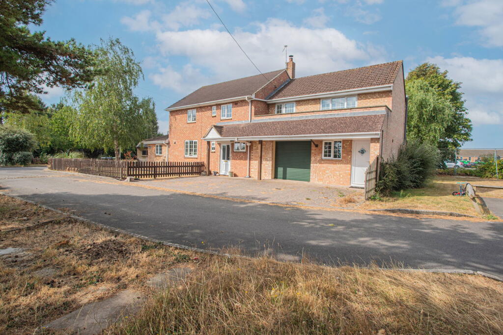 Main image of property: The Firs, Kemble