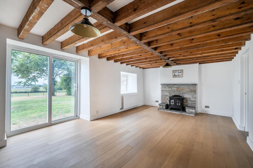House in Bath - View 4