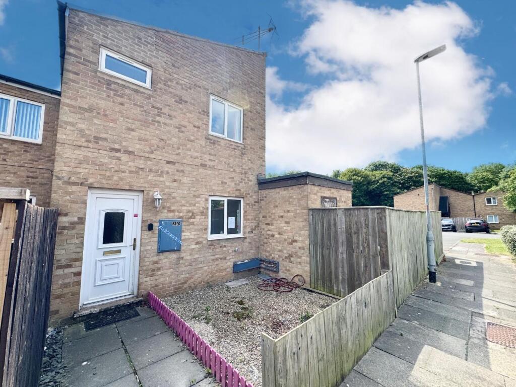 Main image of property: Woodford Walk, Thornaby, Stockton-On-Tees