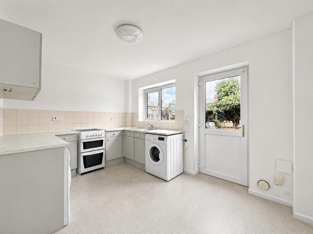 House in Northampton - View 2