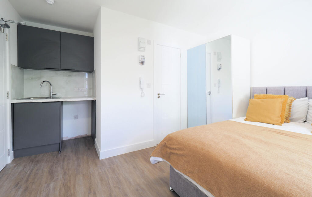 Main image of property: Room 2, Furzehill Road, Borehamwood, WD6