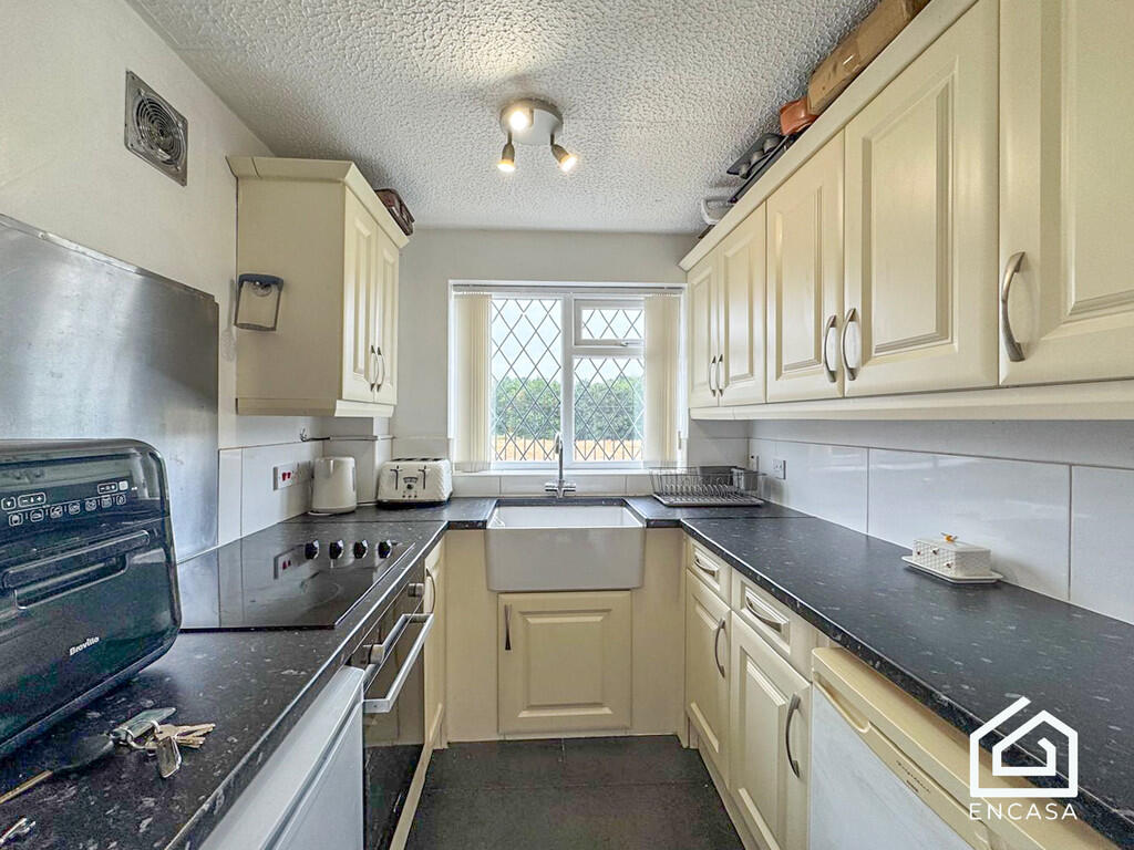 Apartment in Birmingham, Acocks Green - View 6