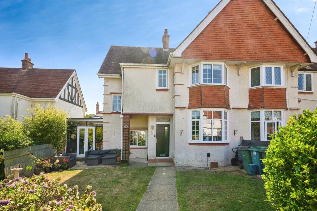 4-bed semi-detached on Standen Avenue, NEWPORT, Isle of Wight, PO30, £360,000