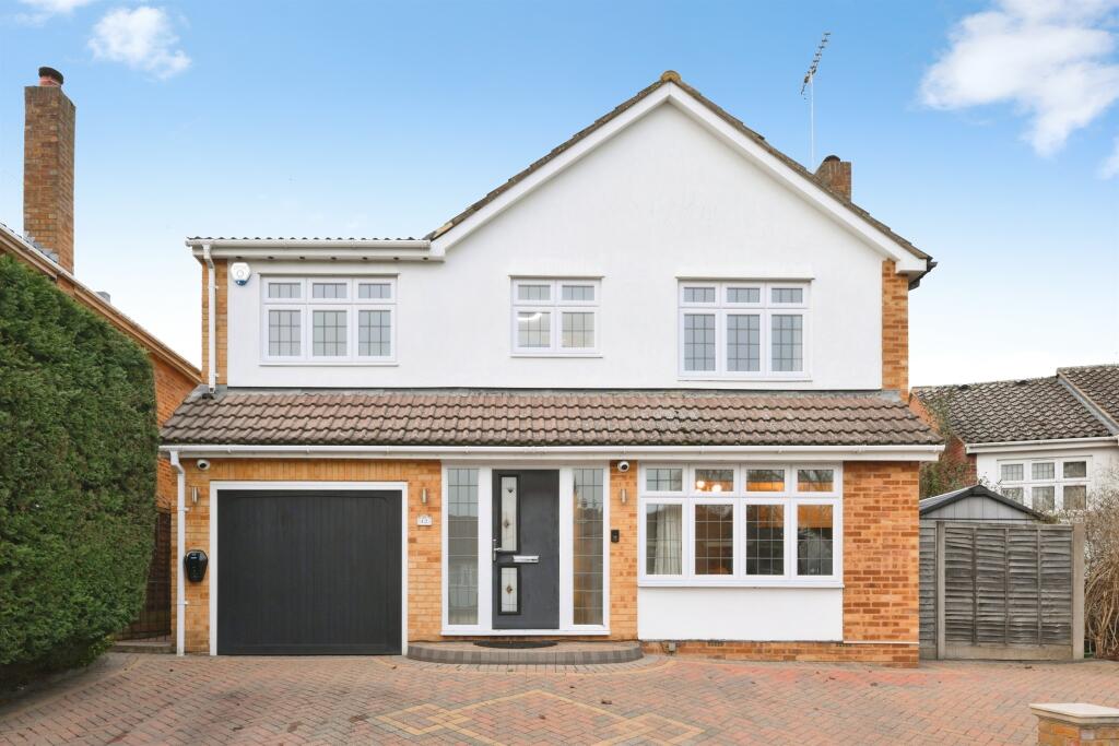 Main image of property: Roselands Avenue, Hoddesdon