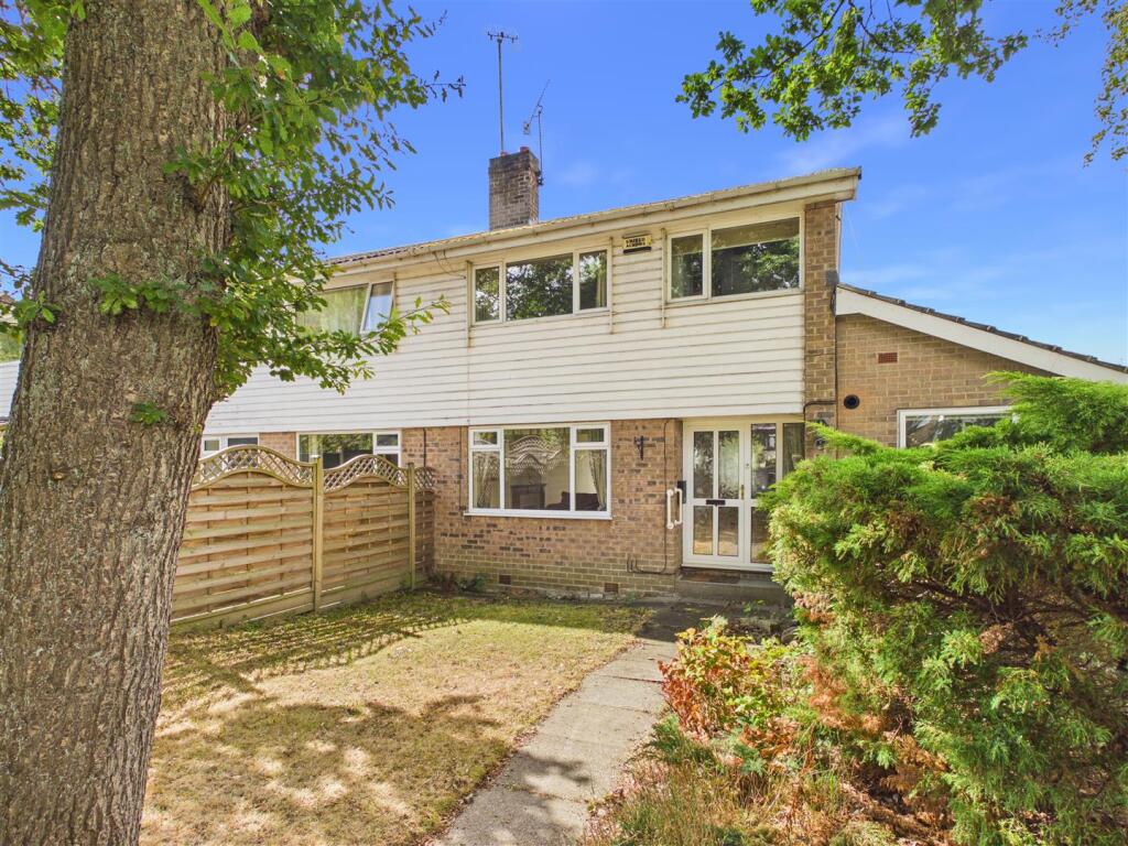 Main image of property: Twentywell Lane, Sheffield