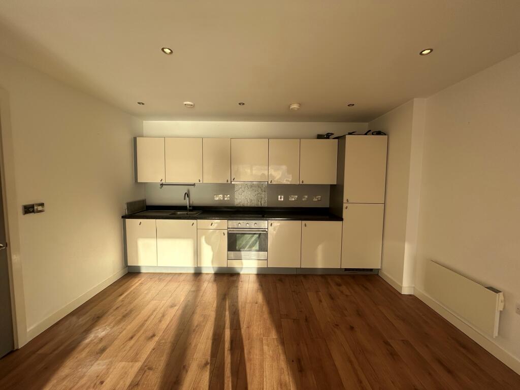 Apartment in Liverpool - View 2