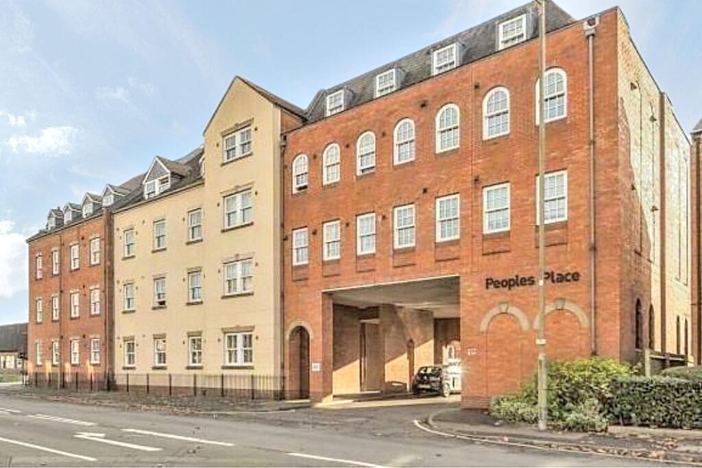 Main image of property: Warwick Road, Banbury, OX16