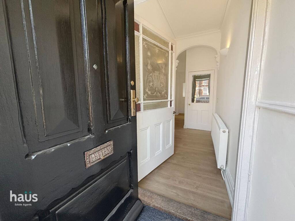 House in Gillingham, Hale - View 2