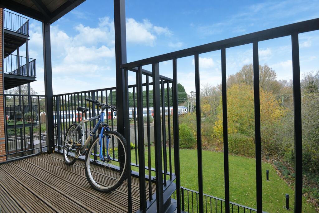 Tanners Wharf, Bishop's Stortford, Hertfordshire, CM23 photo 3