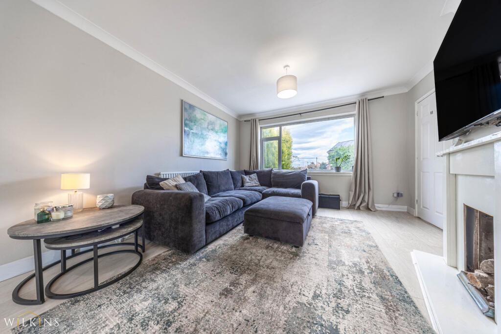 House in Tamworth, Staffordshire - View 2