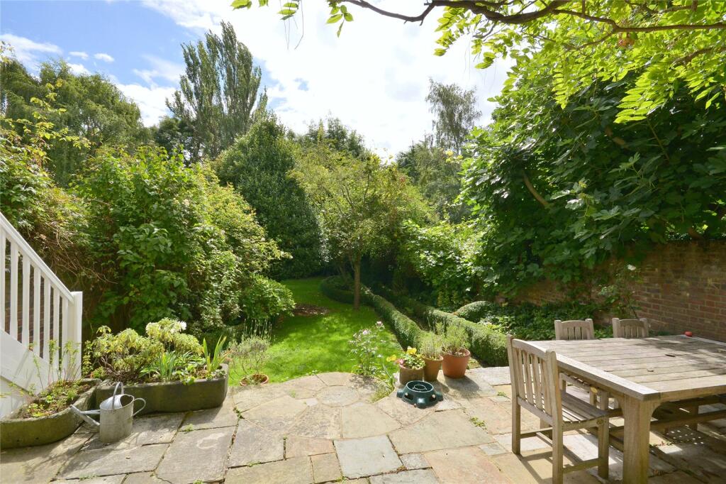 Downshire Hill, London, NW3 photo 2