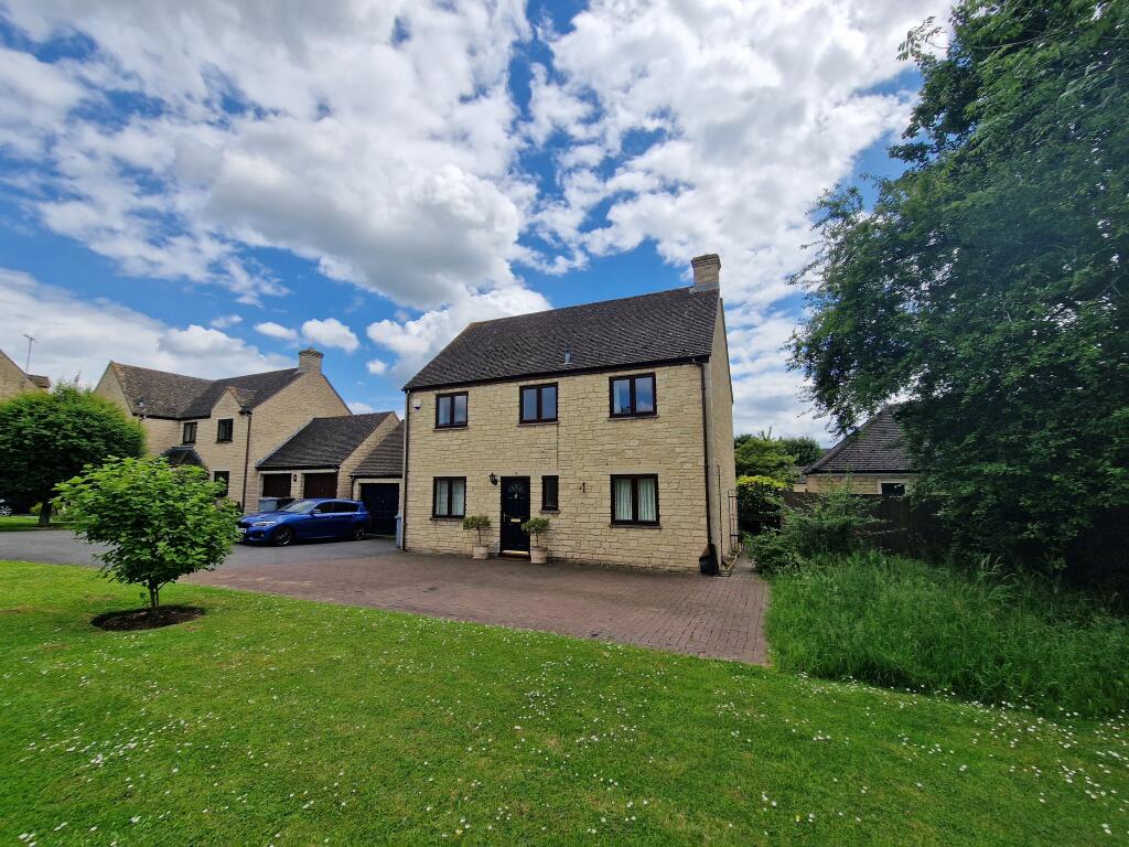 Main image of property: Ralegh Crescent, Witney