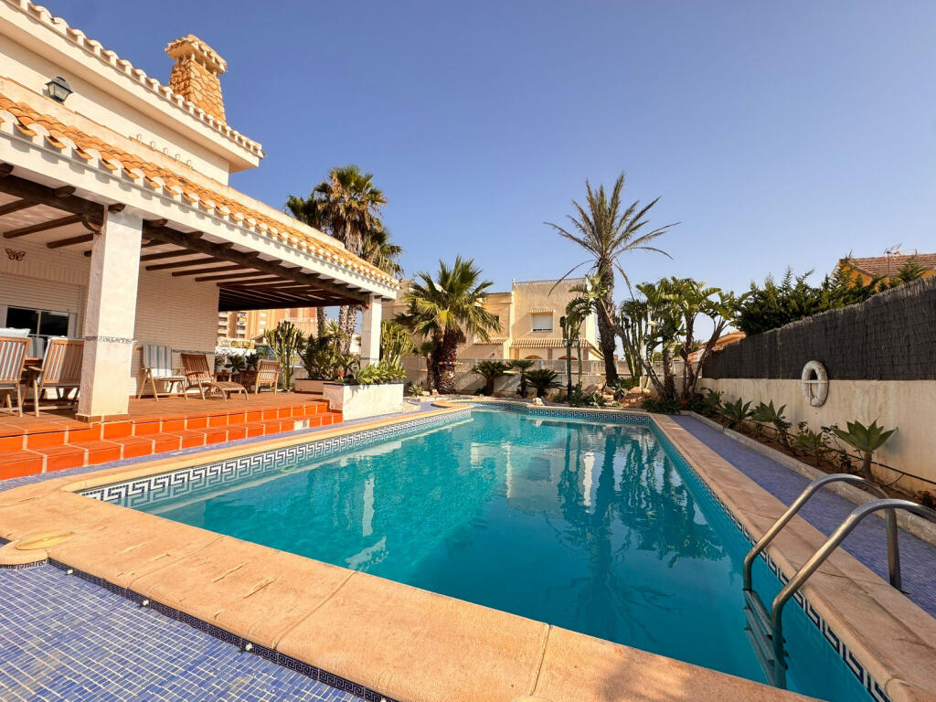Main image of property: Murcia, La Manga del Mar Menor