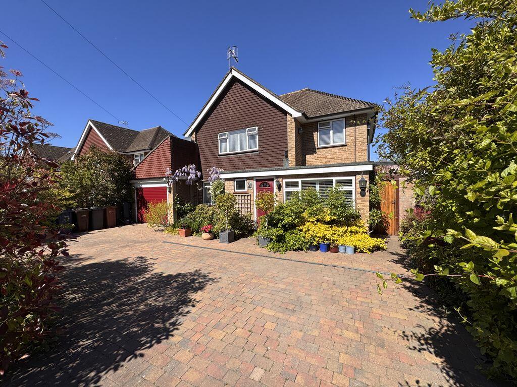 Main image of property: Strathavon Close, Cranleigh