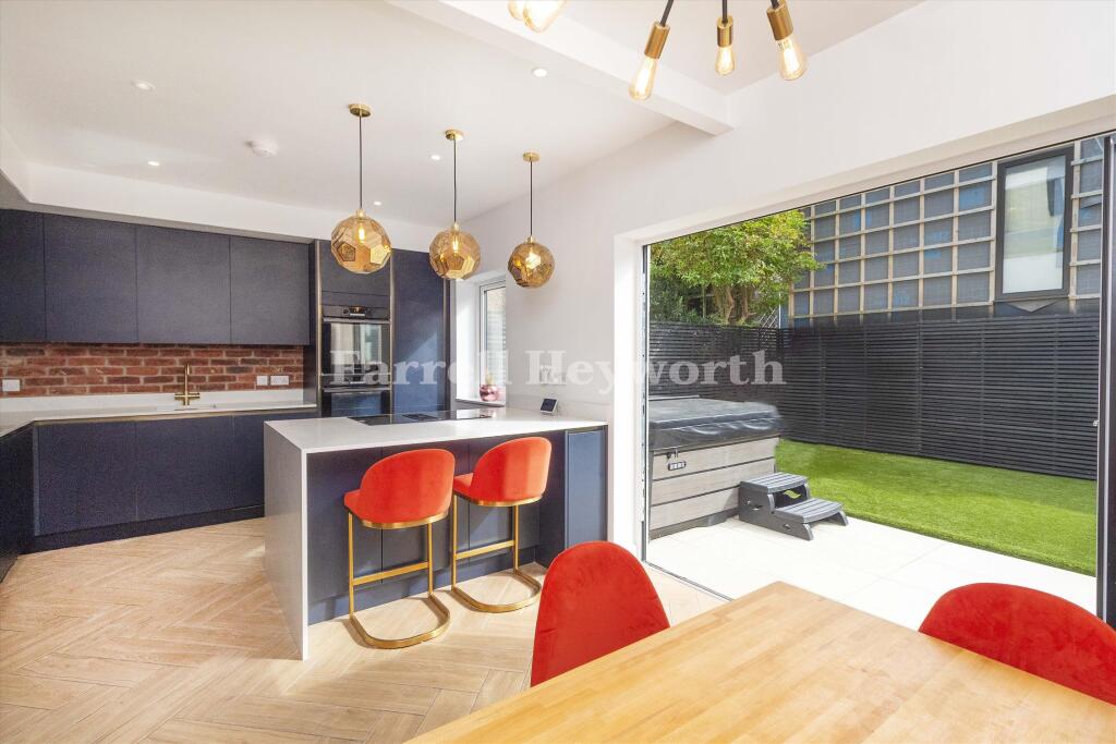 House in Heysham, Higher Heysham, Lancashire - View 4