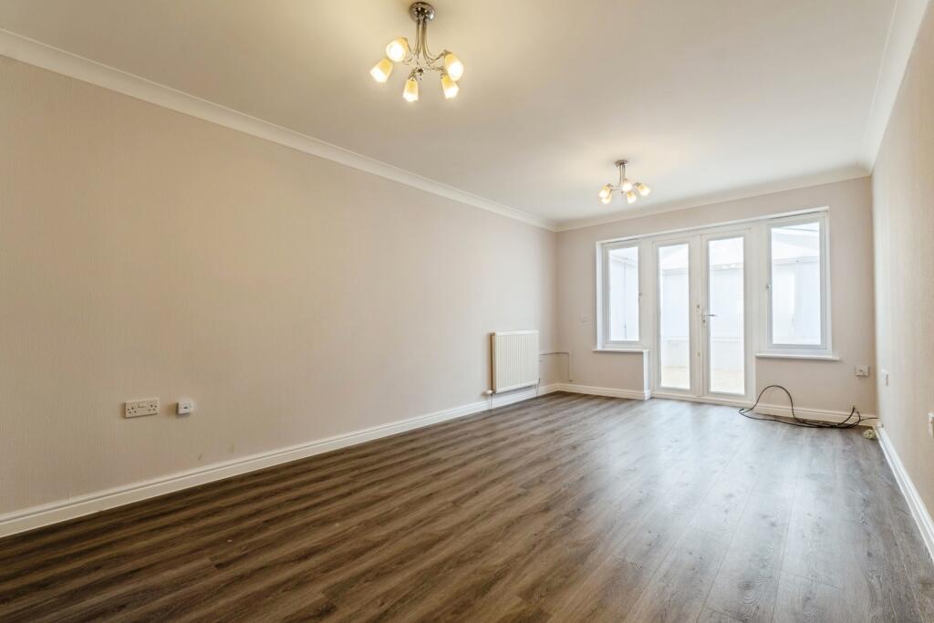 House in Peterborough - View 5